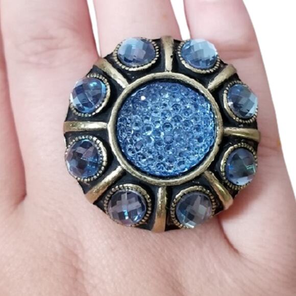 2 FOR $5 SALE Penelope Ann Luxurious Escape Blue Ring One Size - Picture 6 of 6